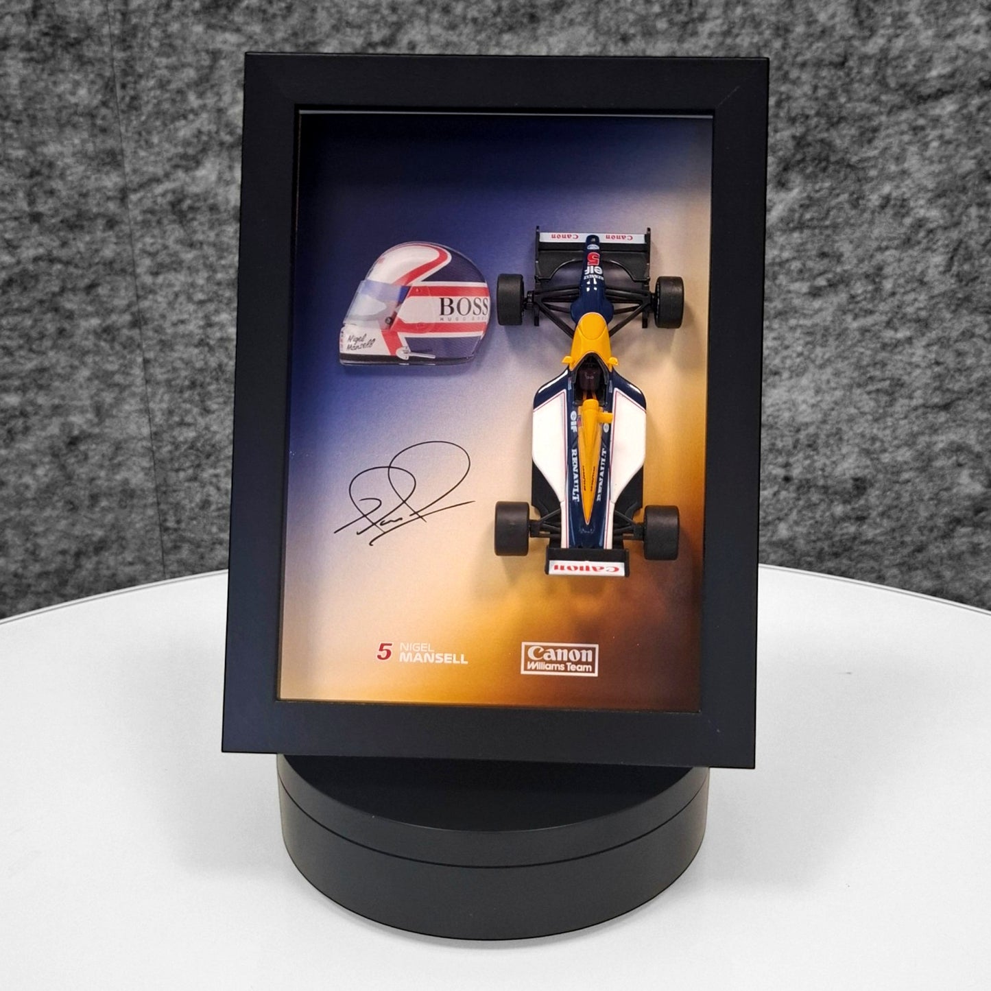 Nigel Mansell F1 okvir s Canon Wlliams Team (1:43) modelom - 3D kaciga i potpis