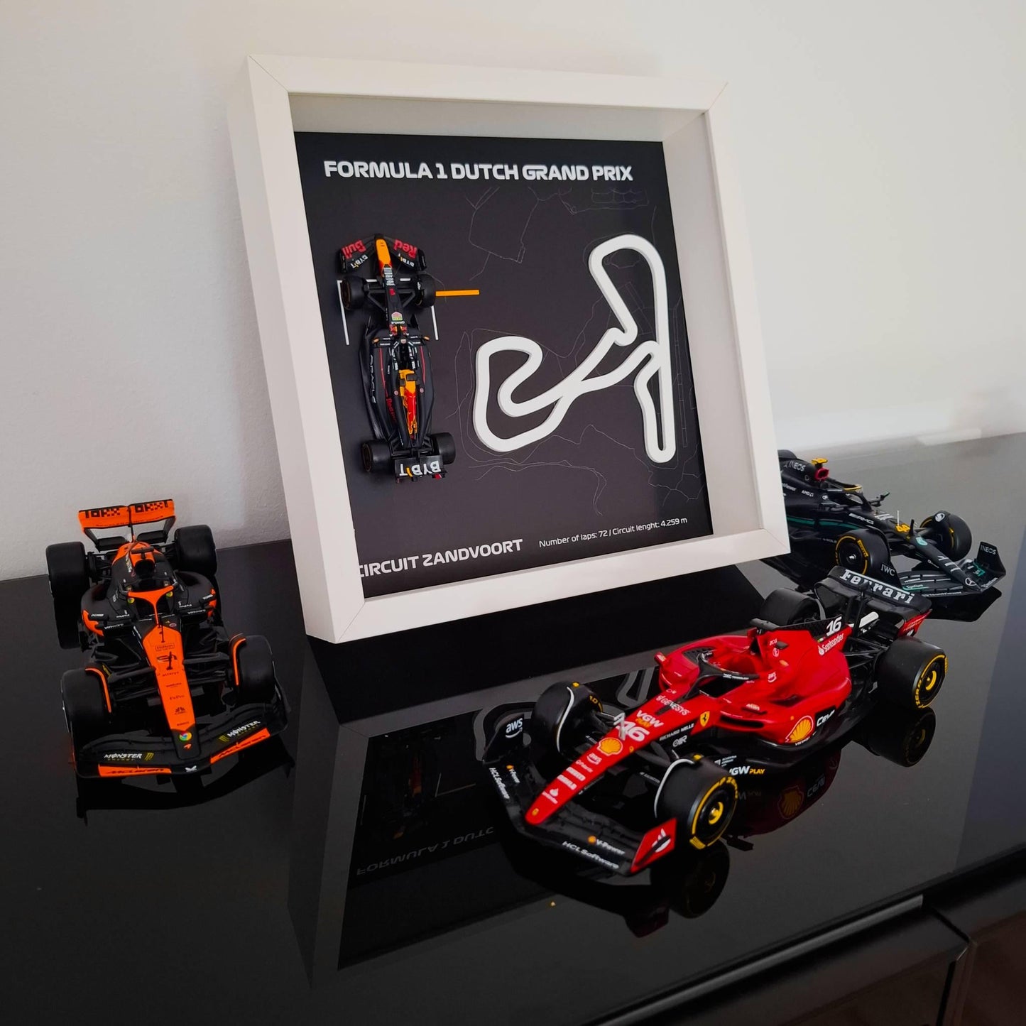 F1 Zandvoort - Dutch okvir: pleksiglas 3D staza s Formula 1 modelom
