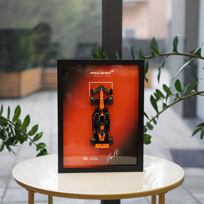 Oscar Piastri F1 okvir s McLaren (1:24) modelom (30x40cm)