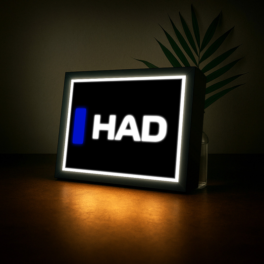 Isack Hadjar (Racing Bulls F1) Skraćenica imena s LED rasvjetom, Formula 1, F1 utrke