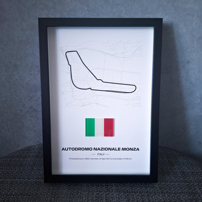 Uokvireni poster Monza Italija s 3D zastavom - Visokokvalitetna tiskana pozadina - 31,5 x 22,5 cm - Formula 1 poklon