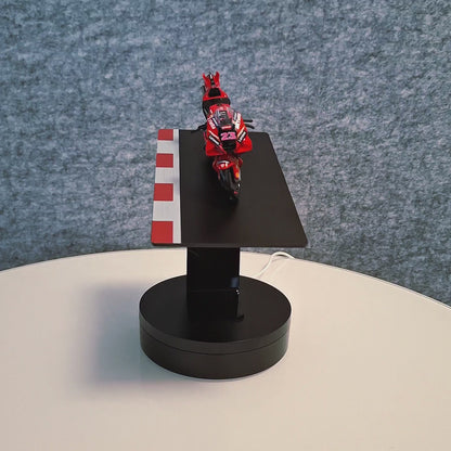 Moto Model na stalku (1:43) - Enea Bastianini #23