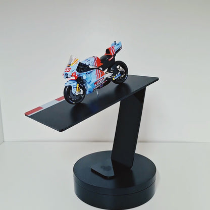 Moto GP model na stalku (1:43) - Marc Marquez #93